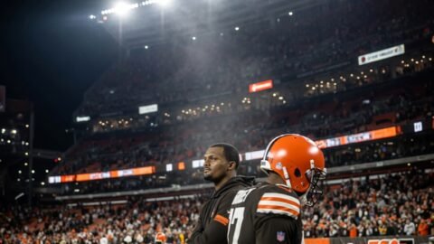 Ward wants to stay with Browns after Garrett deal