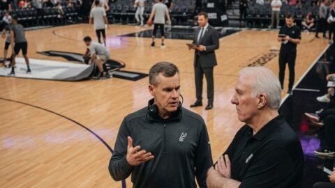 Sources: Donovan to be lead assistant for Spurs