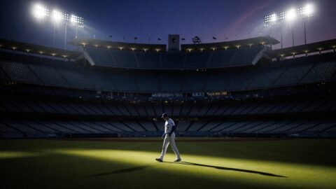 Dodgers Bet Three-Peat on Five Games of Half-Healthy Ohtani