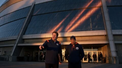 Oilers Camp Opens With Formenton, Babcock and 60,000 Signatures