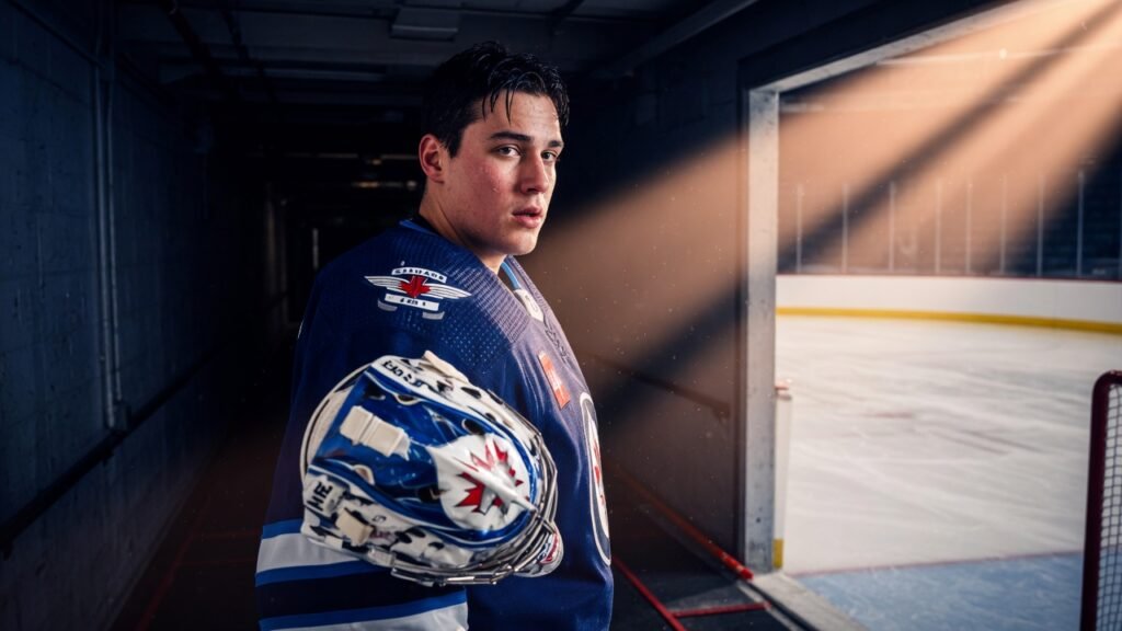 Skinner's 31-Save Jets Debut Sidelines Hellebuyck Drama